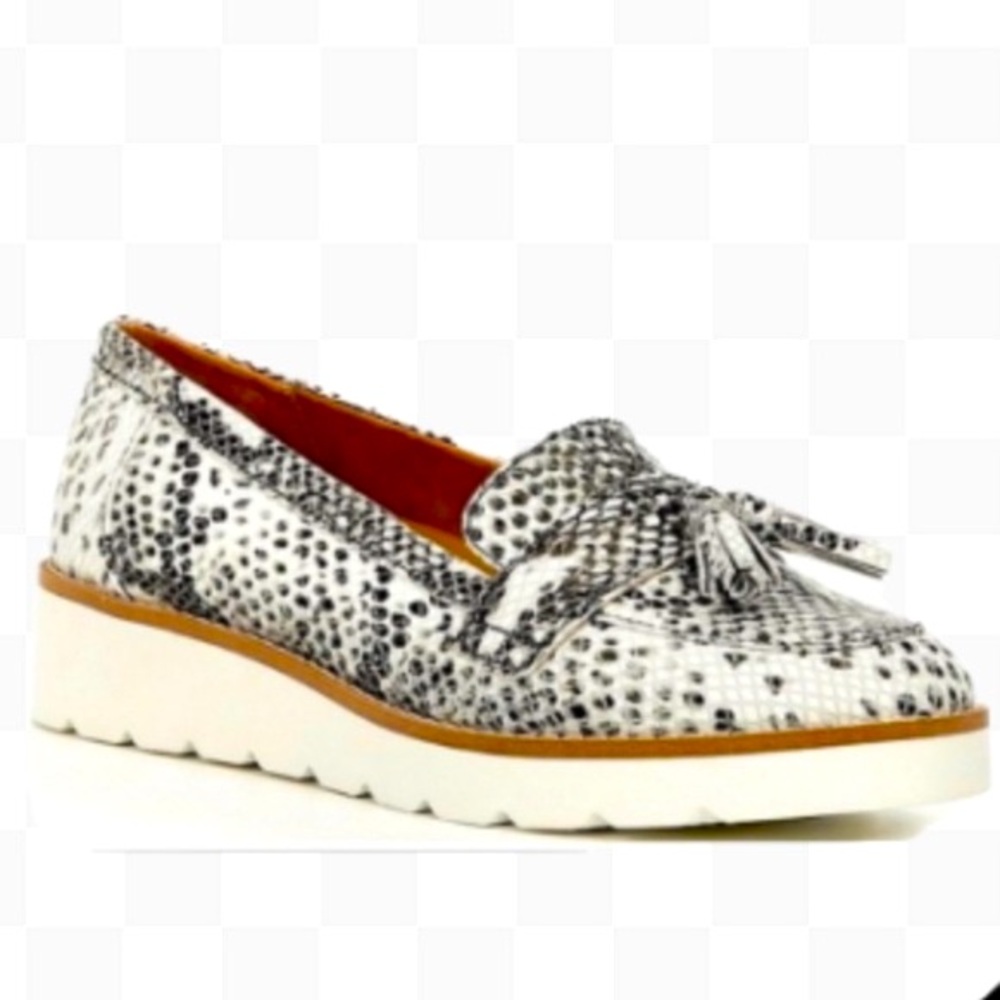 Preston & York Hollie Leather White/Black Snake Print Platform Loafers Size 8.